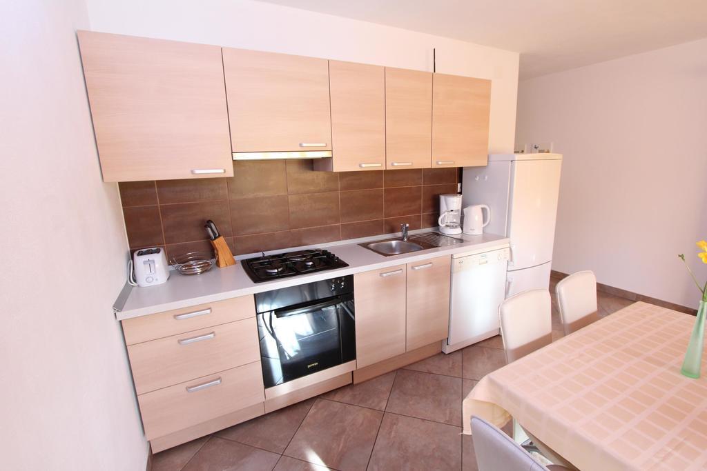 Apartments Sturago Ровінь Екстер'єр фото